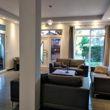 Heljan 홀리데이파크 *