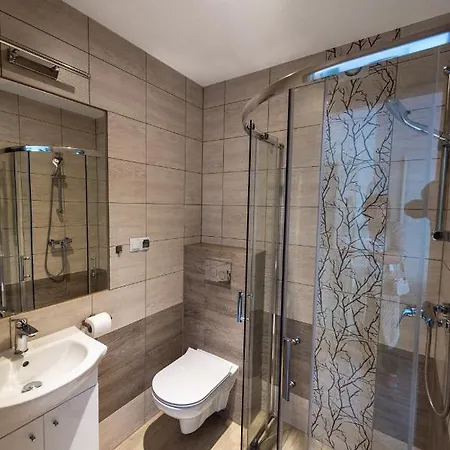 Heljan 홀리데이파크 미에드지보드지